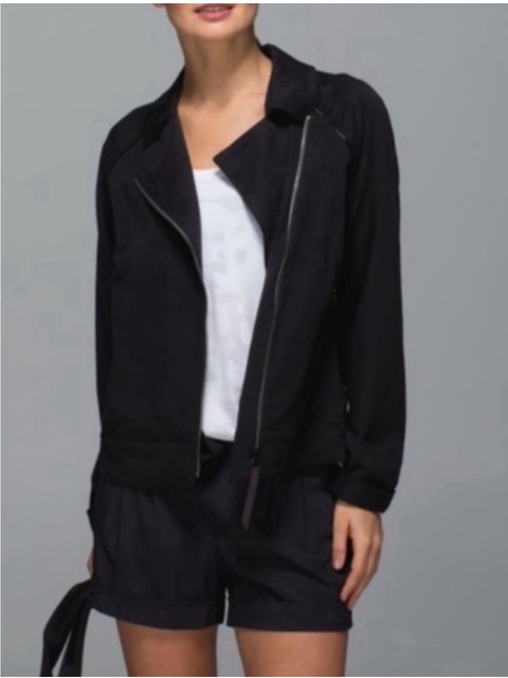 Lululemon Soft Summer Jacket Size 4 Black Asymmetrical Zip Women's Jacket